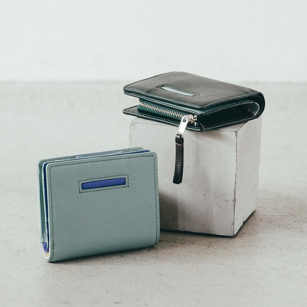 ２つ折りコンパクトウォレット